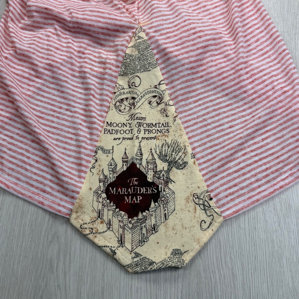 Jessica Simpson Gryffindor Harry Potter Graphic Tee‎ Geek Nerd Kawaii NWT - Picture 4 of 5